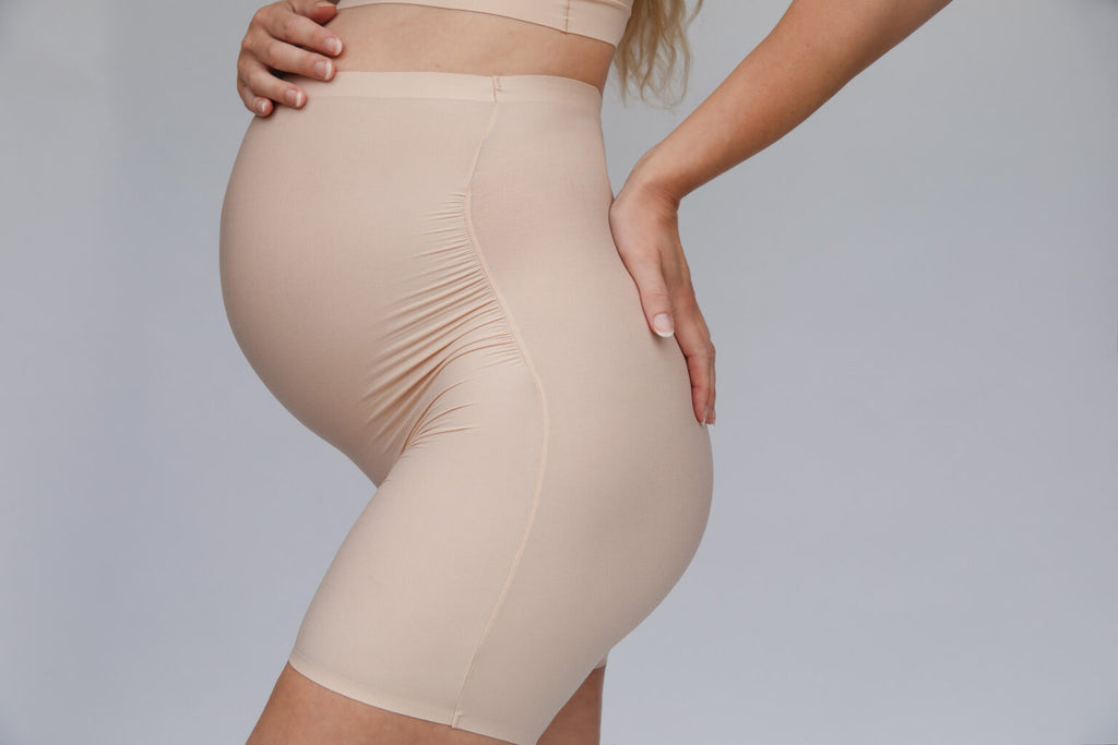 ByeBra Besiūliai aukšto juosmens šortukai nėščiosioms MATERNITY SHORT BEIGE