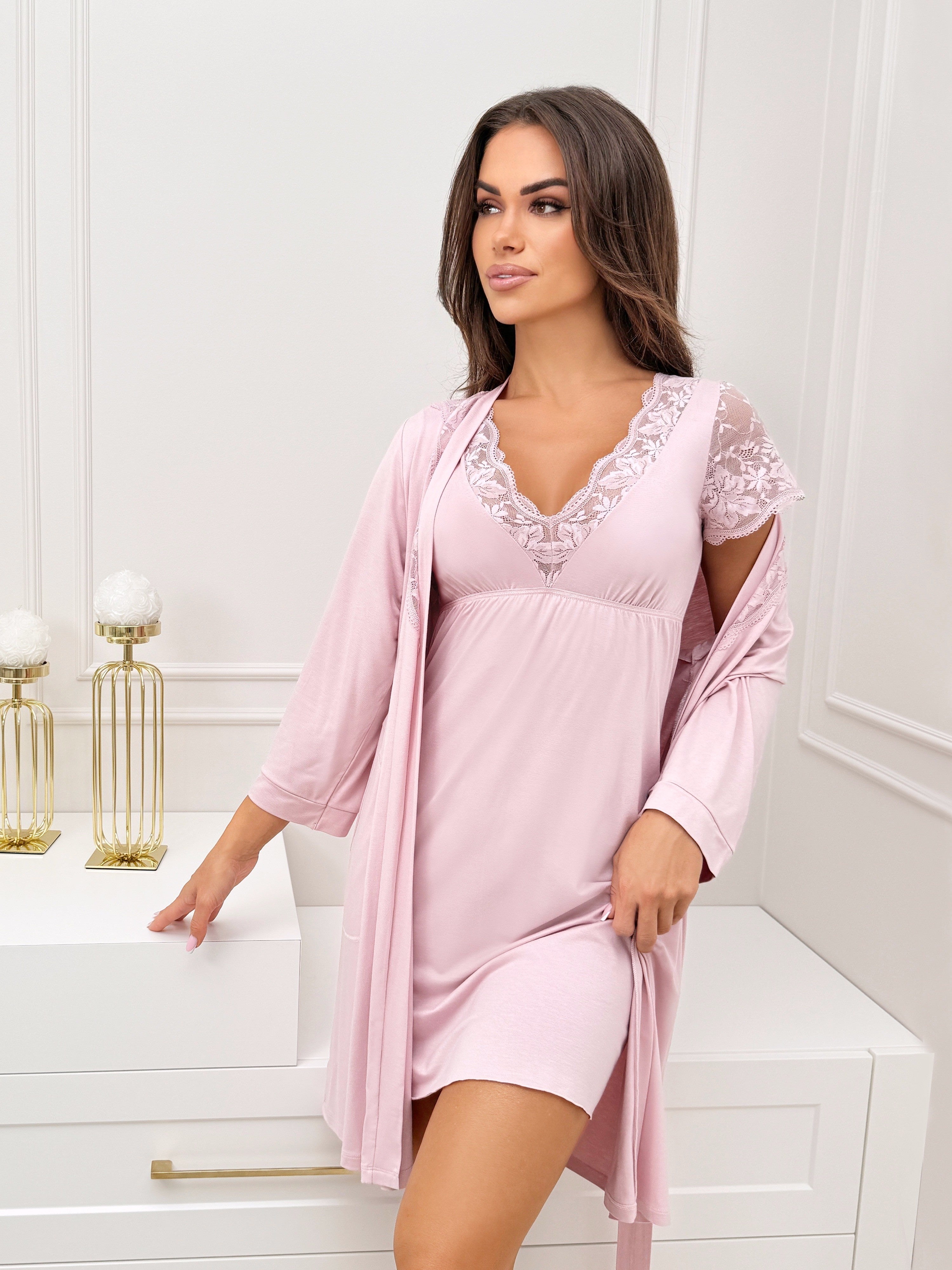 Donna Viskozės naktinukai su nėriniais SONIA PINK